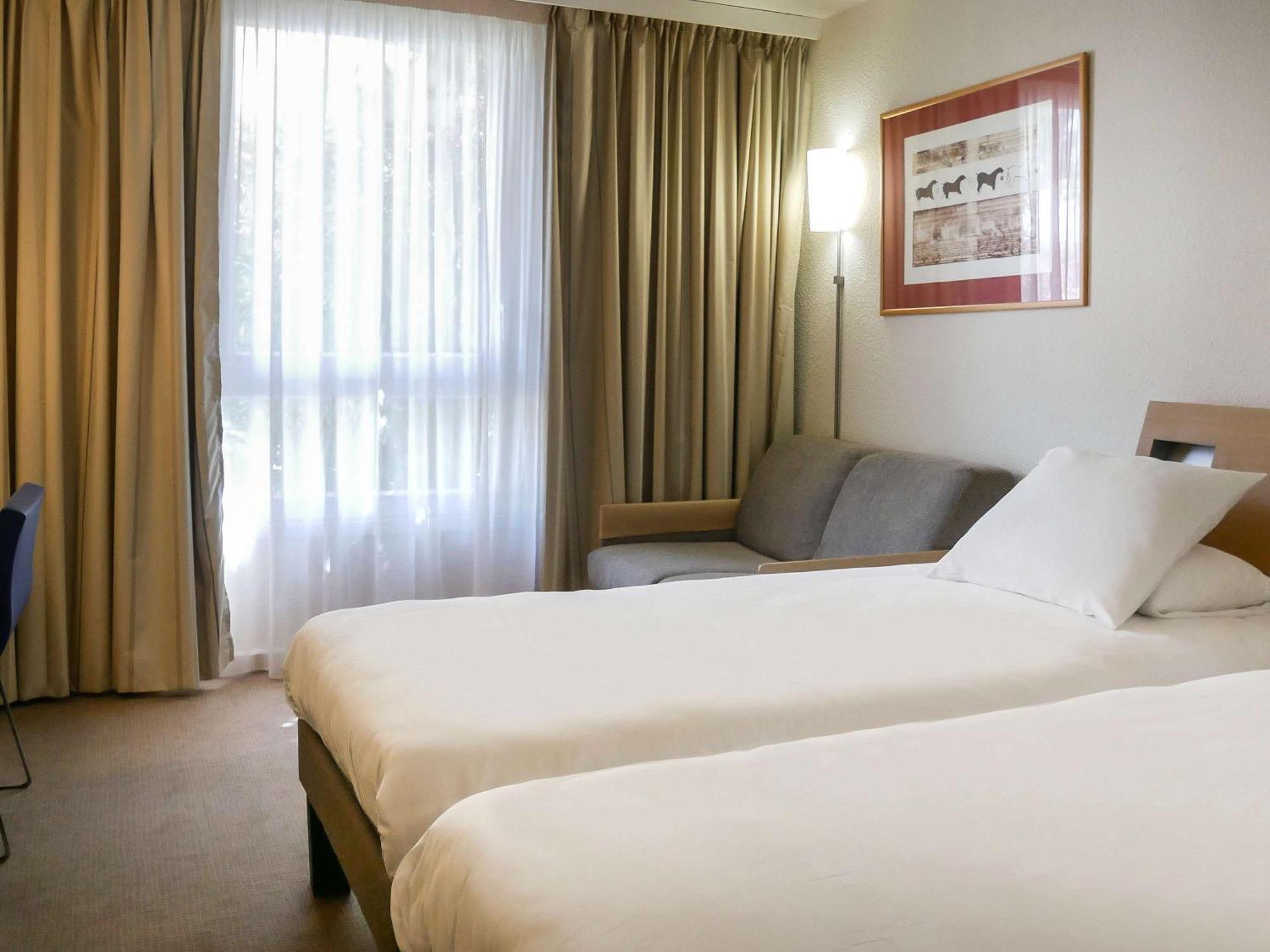 Novotel Atria Nimes Centre Eksteriør bilde